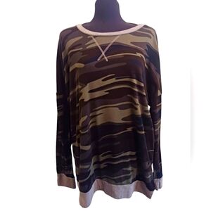 Plus Size Camouflage Sweater Size XXL